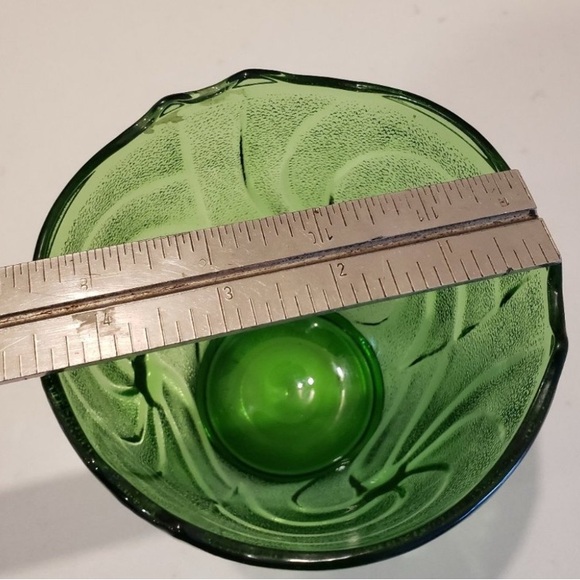 E.O. Brody Green Glass Set of Three Collectible Fishbowl/Footed Vase/Spiral Bowl - Picture 12 of 13